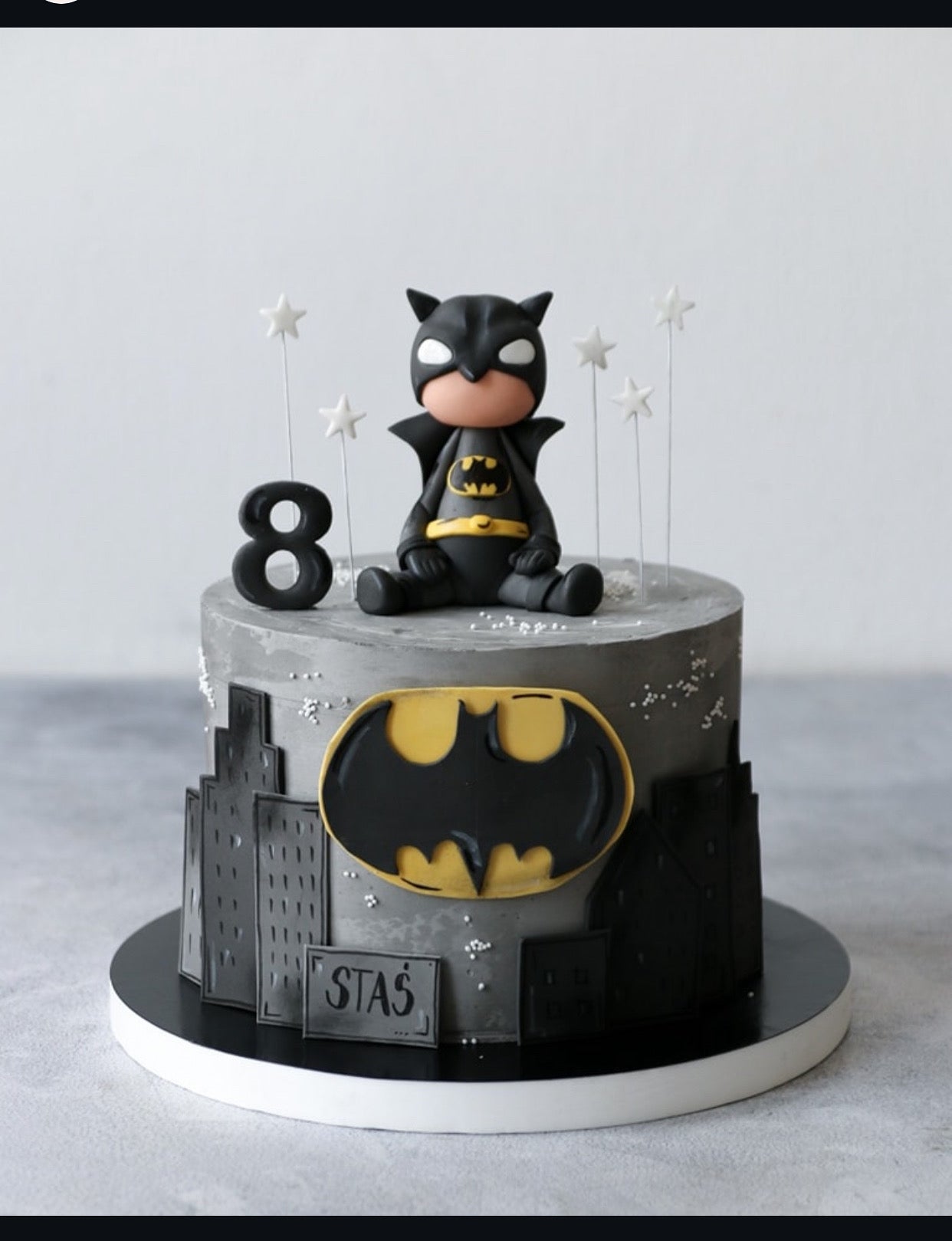 Batman cake