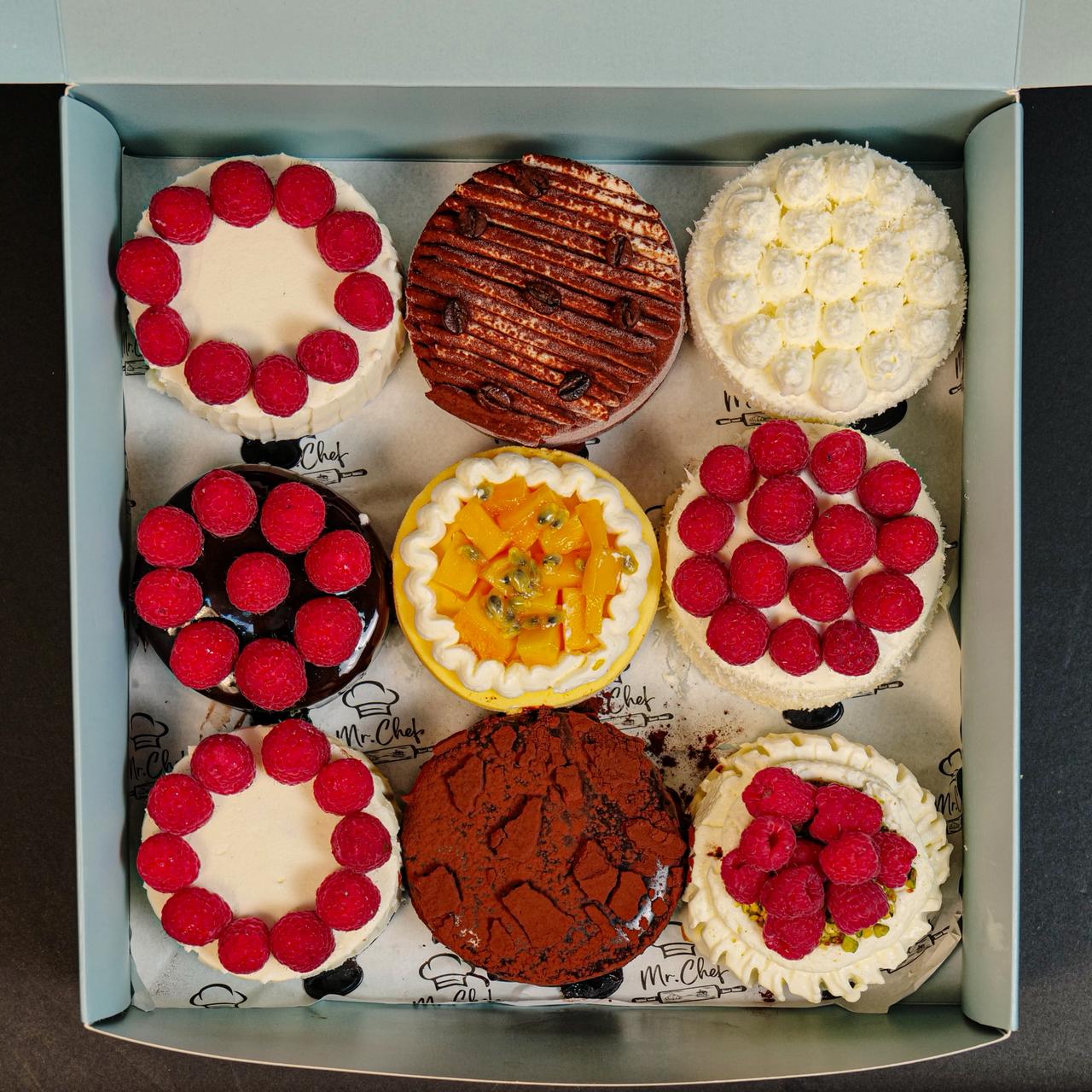 Mono Cakes