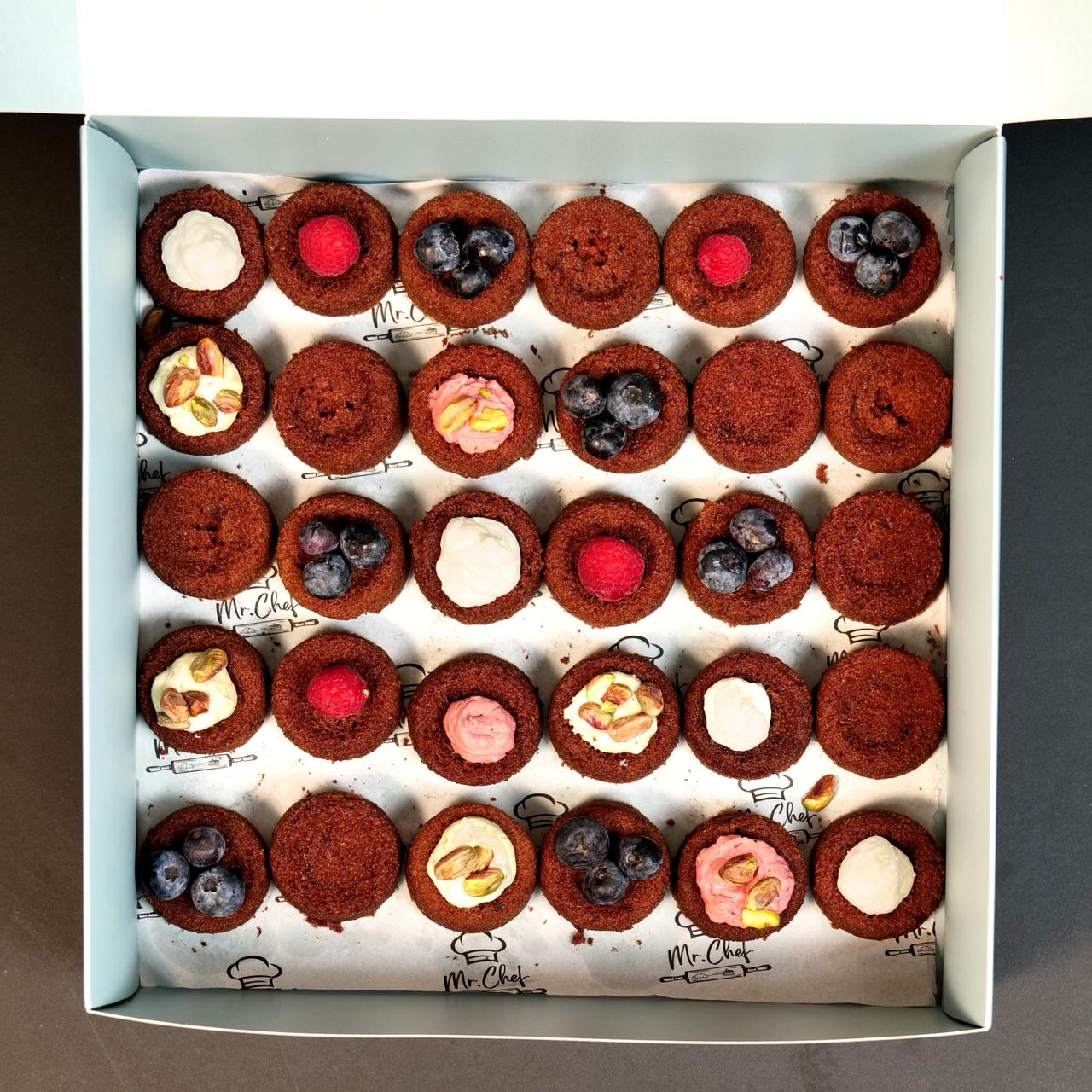 Mini Chocolate Cakes