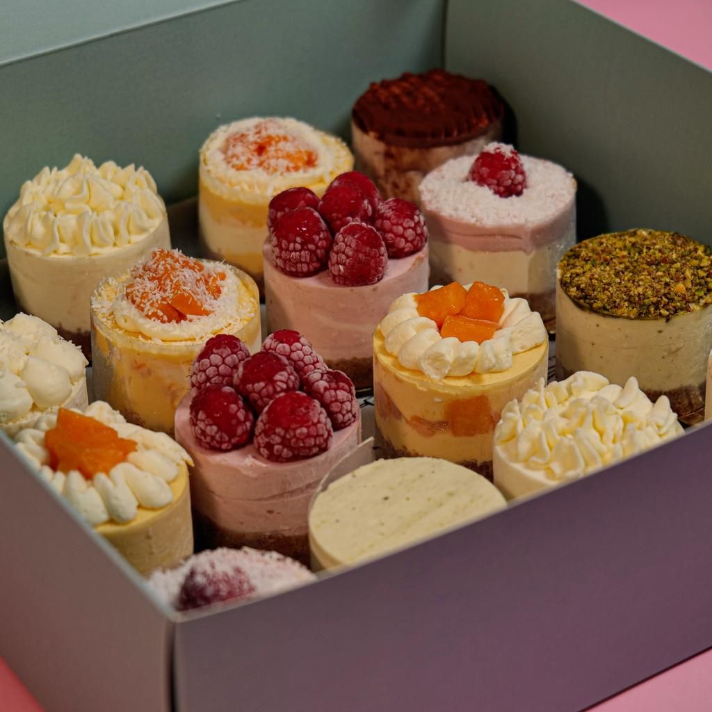 Mini cheese cake box