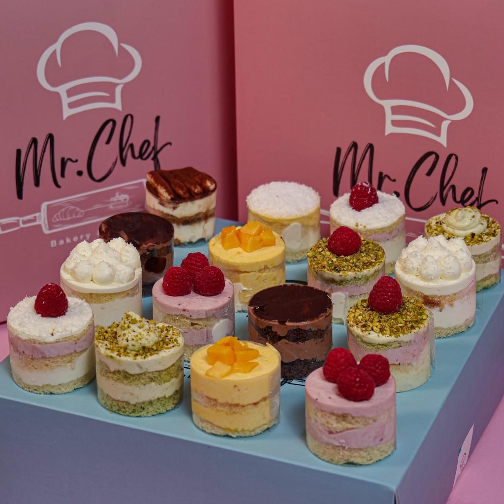 Mini cakes Box