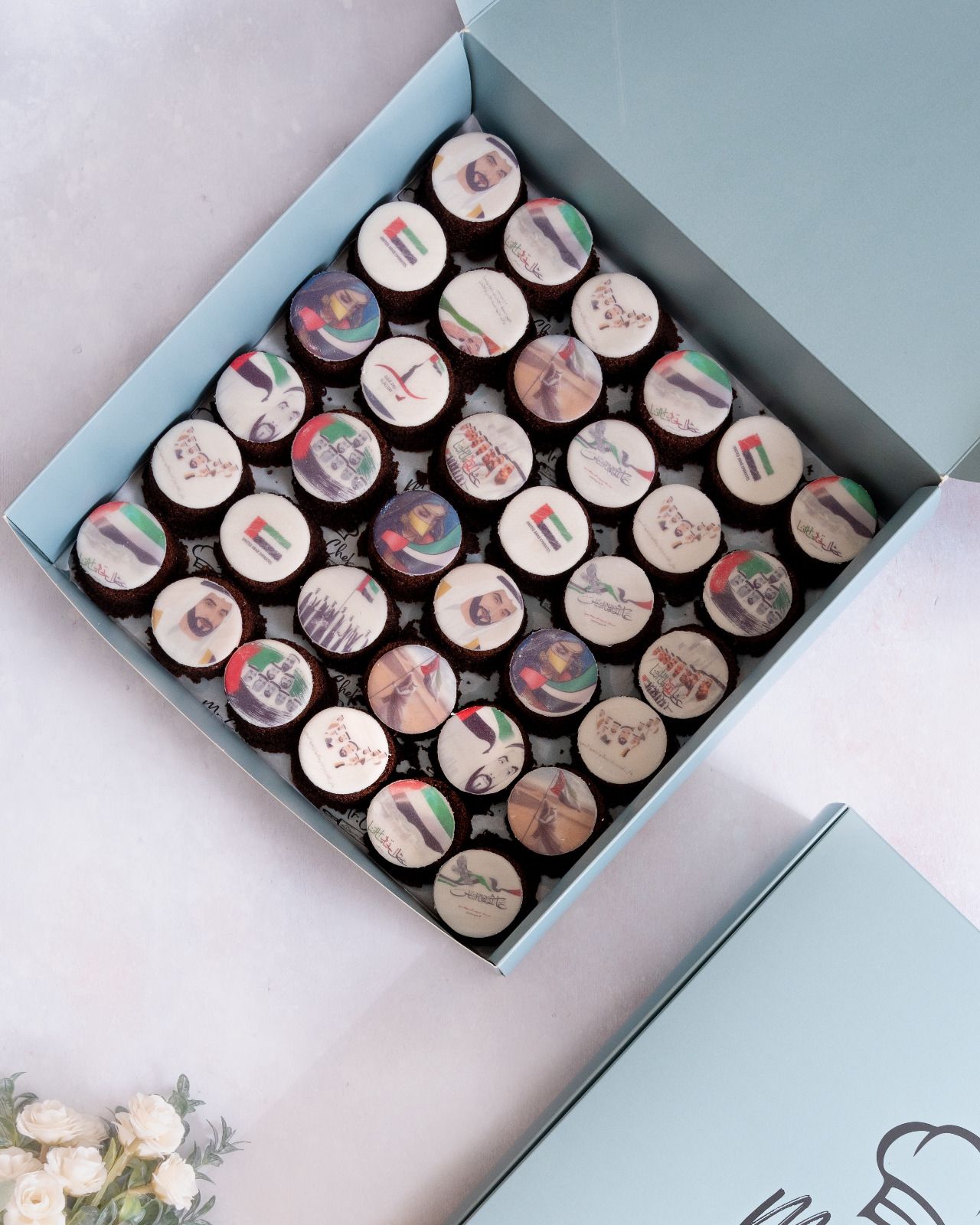 Mini chocolate cakes