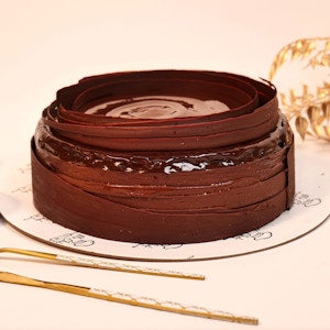 Chocolate Messy Cake