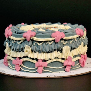 Vintage Party Cake