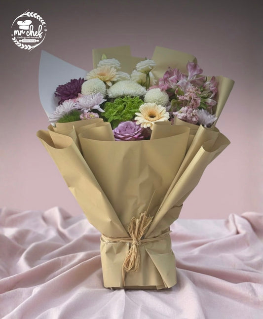 Soft blooms, timeless beauty 🌸