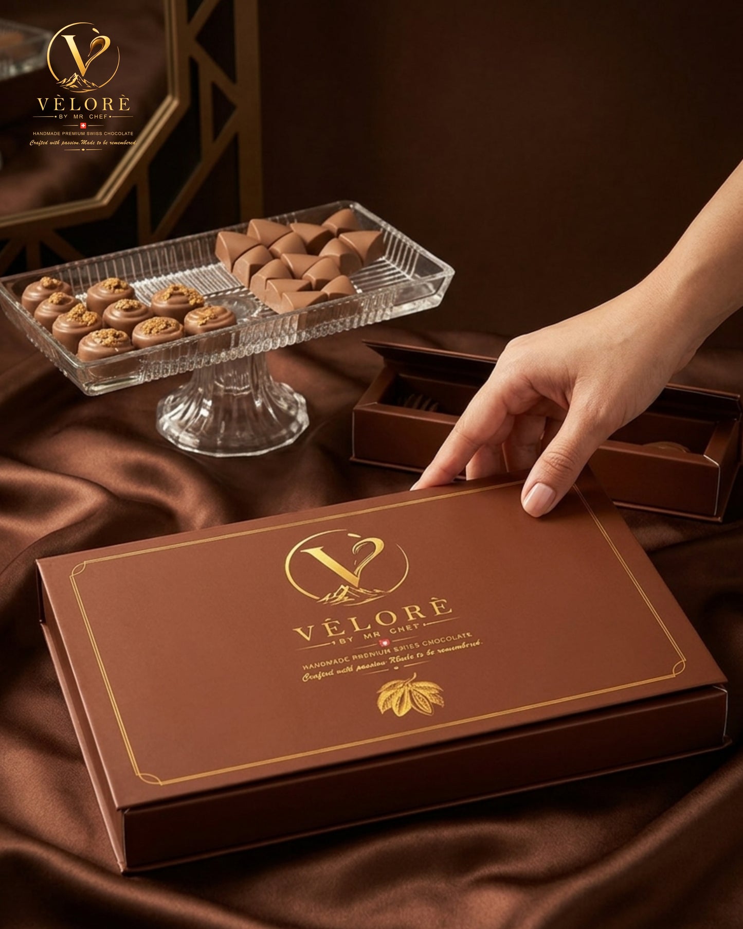 ✨ Veloré Luxury Chocolate Collection ✨24pcs