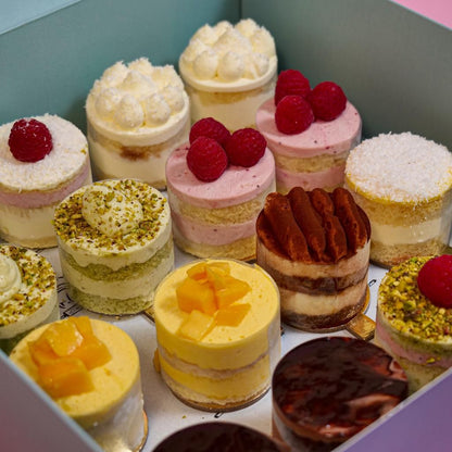 Mini cakes Box