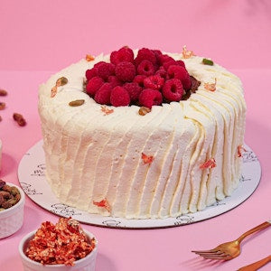 Pistachio Praline cake